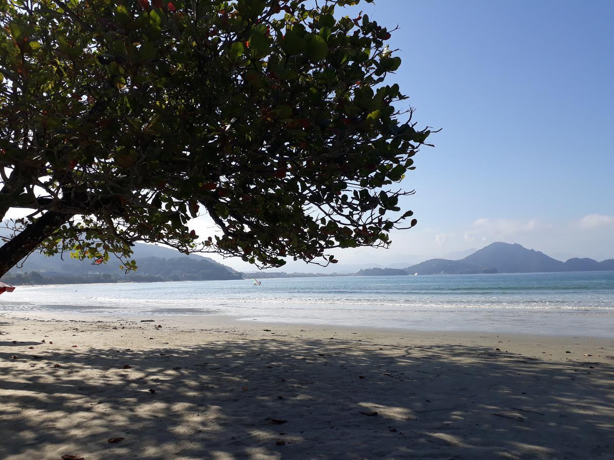 Beira Mar Apto 711 Ubatuba Bagian luar foto